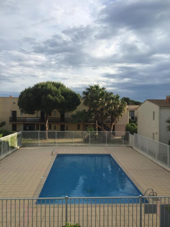 Tres Proche Naturiste, Chic, Piscine Apartamento *